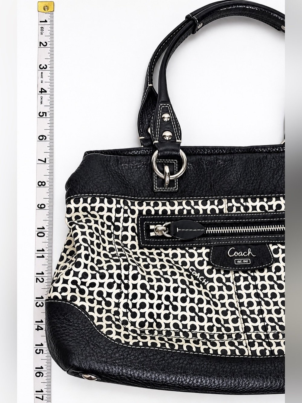 Coach Penelope Vintage Y2K Op Art Signature Shoulder Tote Black White - Picture 14 of 16
